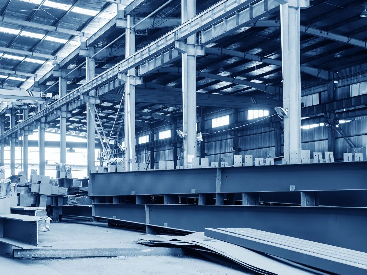 Centro de distribuição de aço para fornecimento industrial