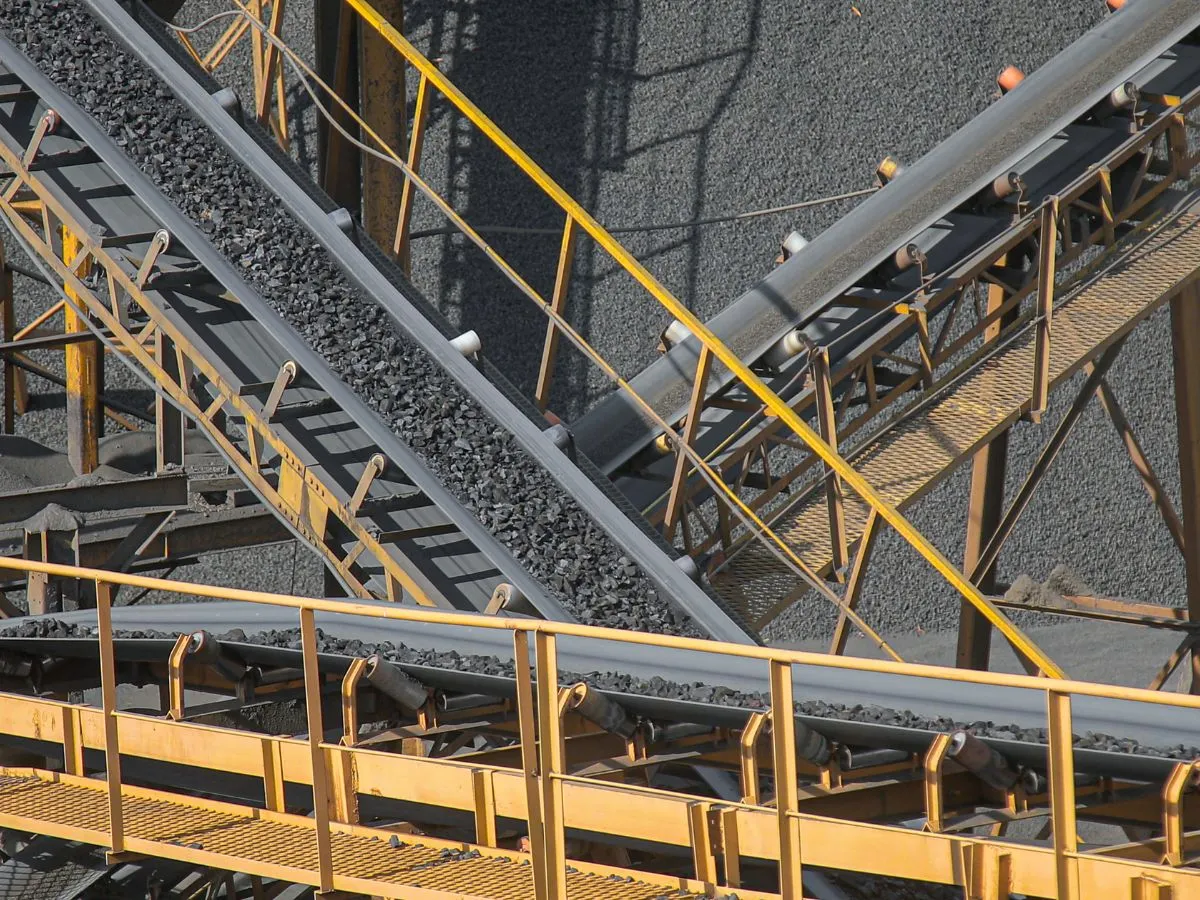 Estrutura de aço de correia transportadora utilizada na mineração