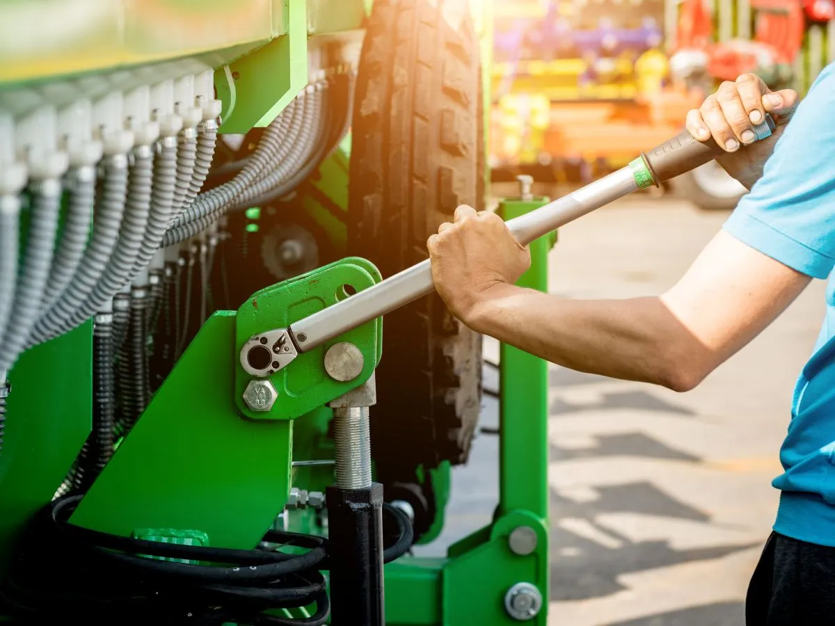 Implementos agrícolas e silos fabricados com aço
